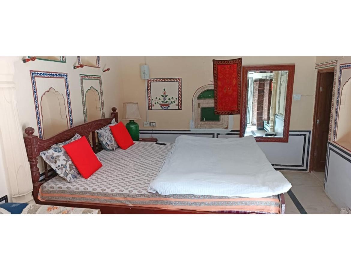 Singhasan Haveli, Mandawa Apartment Luaran gambar