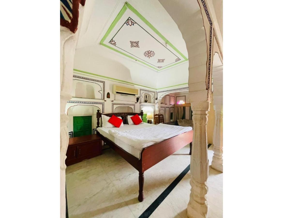 Singhasan Haveli, Mandawa Apartment Luaran gambar