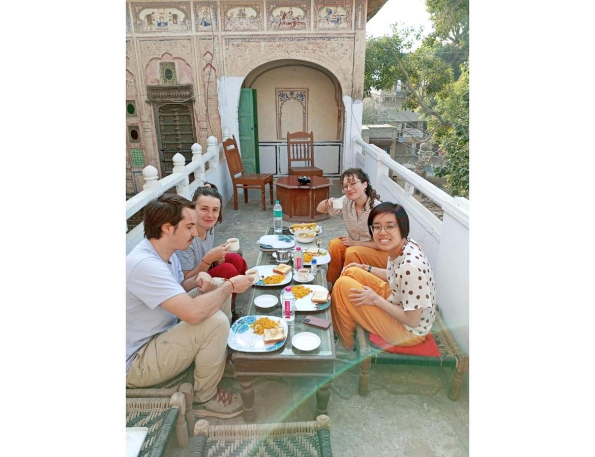 Singhasan Haveli, Mandawa Apartment Luaran gambar